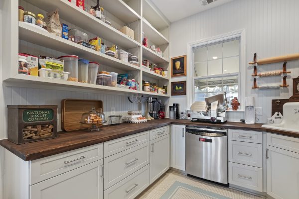 custom pantry remodel in richmond hill, ga