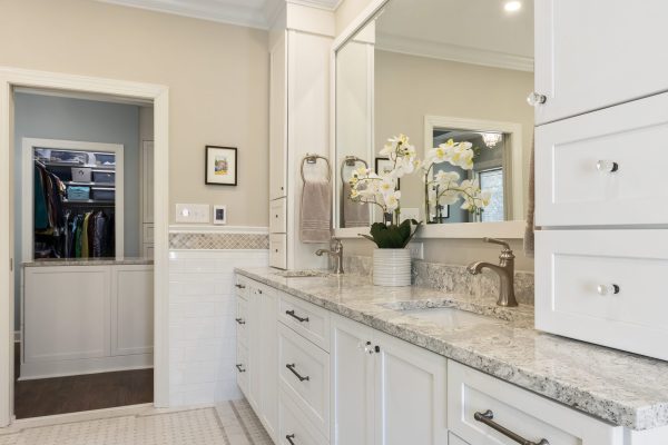 Custom Bathroom Vanities in The Landings