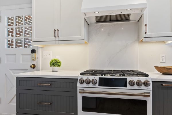 Two Toned Kitchen Remodel Savannah, GA