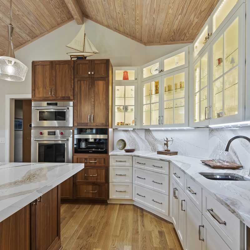 Kitchen Cabinet Makeover