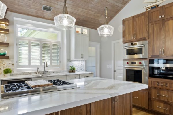 The Landings Natural Walnut Island