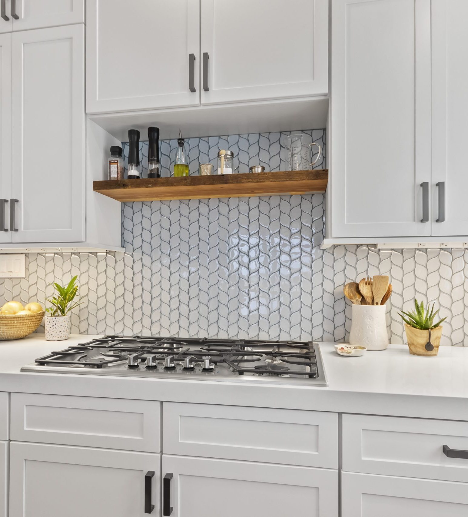 White Kitchen Cabinetry