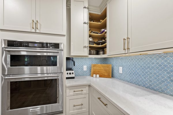 Custom Cabinets for Storage