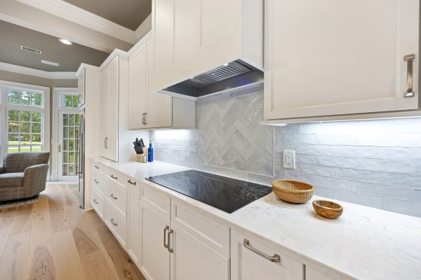 Best Kitchen Remodeler in The Landings
