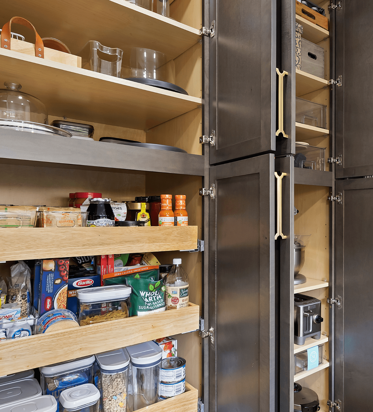 Custom Pantry Kitchen Remodel