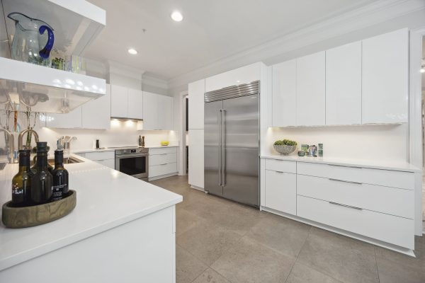 Custom modern kitchen Savannah