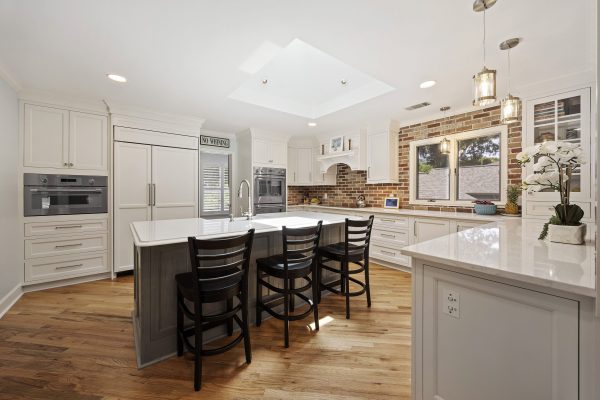 Custom Kitchen Remodeler
