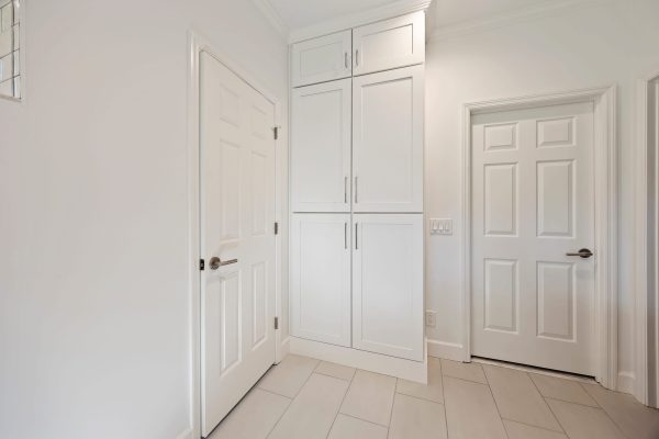 mudroom cabientry