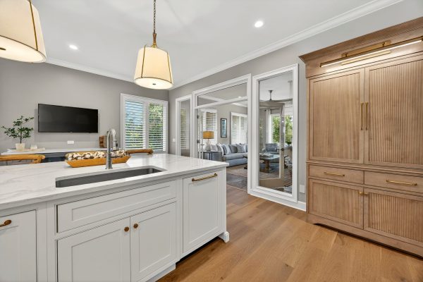 Custom Cabinets HHI