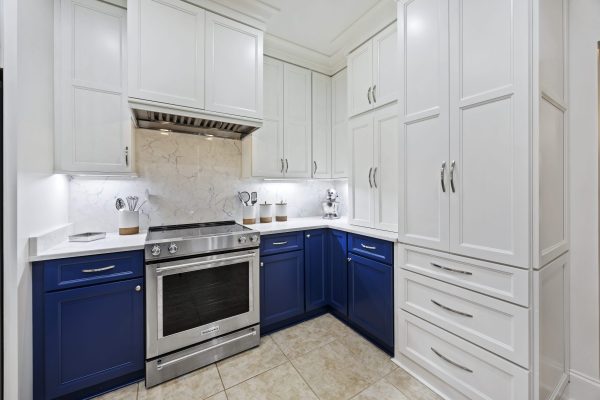 Custom Kitchen Cabinetry